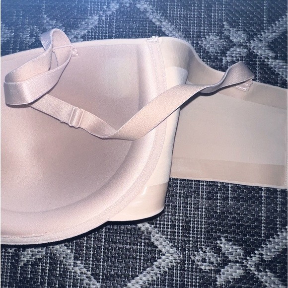 NWOT Maidenform strapless adjustable bra - Picture 6 of 8